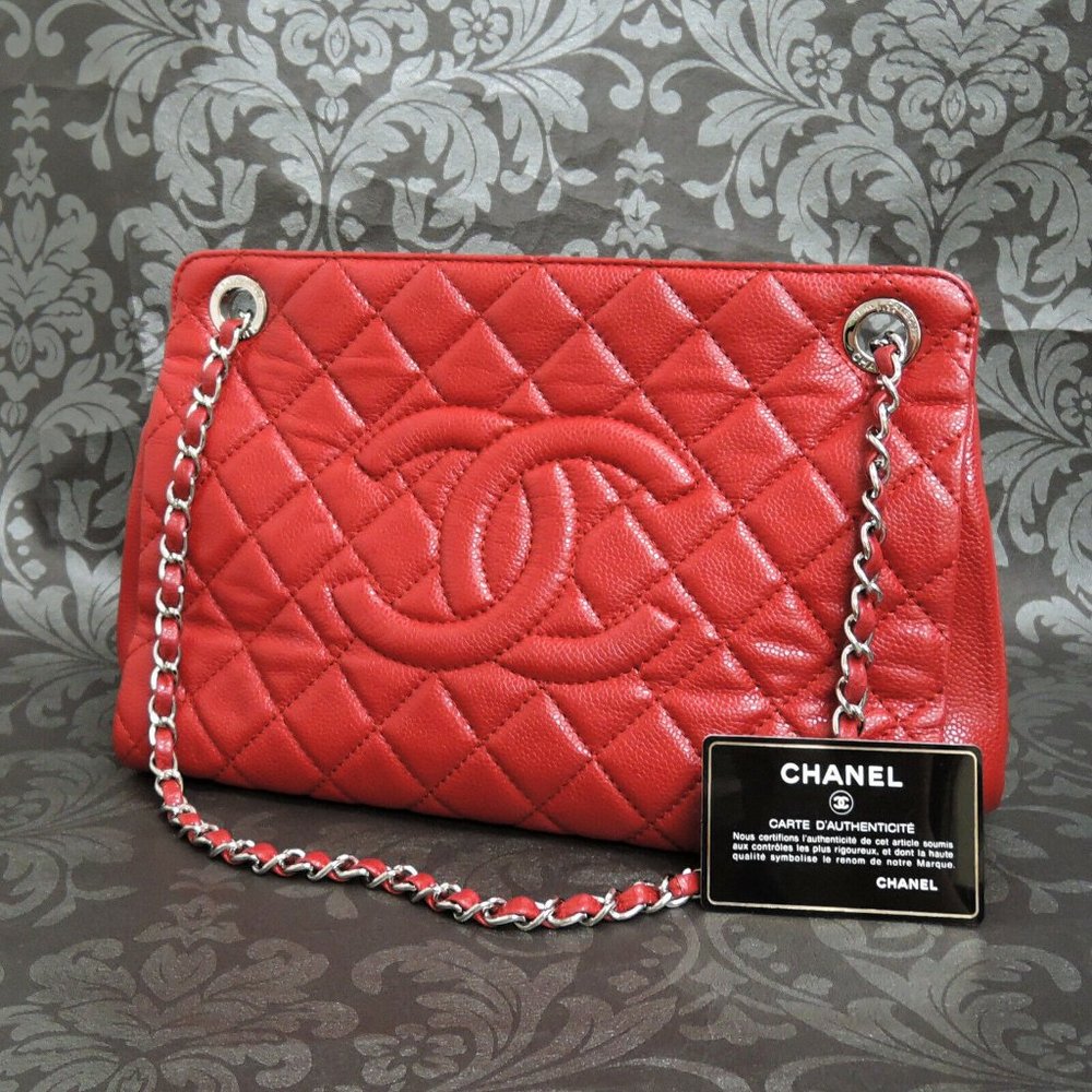 Chanel Caviar Skin Red Leather Bag! MINT!